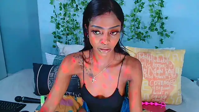 Snapshot of AvaOcean chatting on 14, 12, 2025 AvaOcean online show from 14, 12, 2025