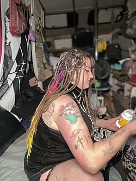 Snapshot of 1-800-FUCKYOU chatting on 15, 11, 2025 1-800-FUCKYOU online show from 15, 11, 2025