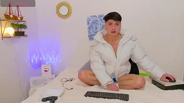 Jhonny horny1 online show from 28, 9, 2025