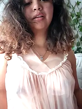 Snapshot of Peach_Girll chatting on 18, 3, 2025 Peach Girll online show from 18, 3, 2025