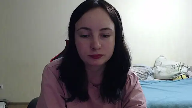 Snapshot of Laralianna chatting on 22, 10, 2025 Laralianna online show from 22, 10, 2025