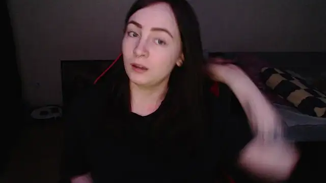 Snapshot of Laralianna chatting on 10, 3, 2026 Laralianna online show from 10, 3, 2026