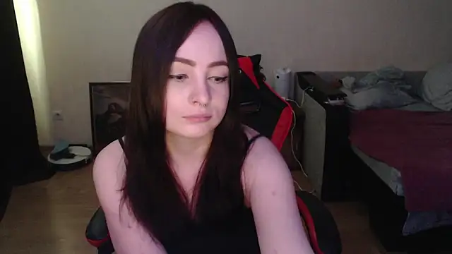 Snapshot of Laralianna chatting on 18, 3, 2026 Laralianna online show from 18, 3, 2026