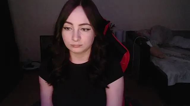 Snapshot of Laralianna chatting on 27, 3, 2026 Laralianna online show from 27, 3, 2026