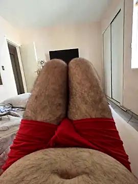 Snapshot of MysterBearMG chatting on 2, 11, 2025 MysterBearMG online show from 2, 11, 2025