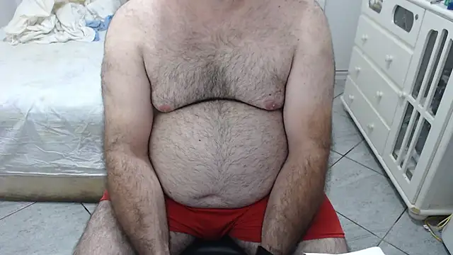 Snapshot of MysterBearMG chatting on 7, 11, 2025 MysterBearMG online show from 7, 11, 2025