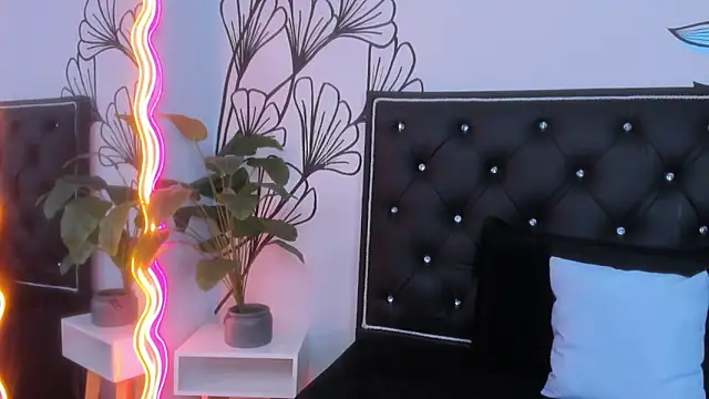 Snapshot of Sweet_Ariadna_ chatting on 10, 3, 2026 Sweet Ariadna online show from 10, 3, 2026