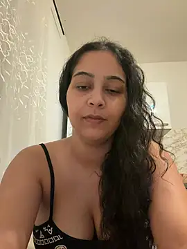 lucifergirl1 online show from 5, 2, 2026