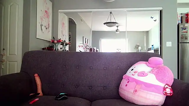 Lexi Shocker online show from 18, 2, 2025