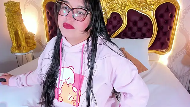 Dulce 26  online show from 5, 11, 2025