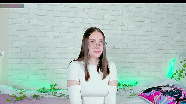 LinaKenny online show from 22, 11, 2025