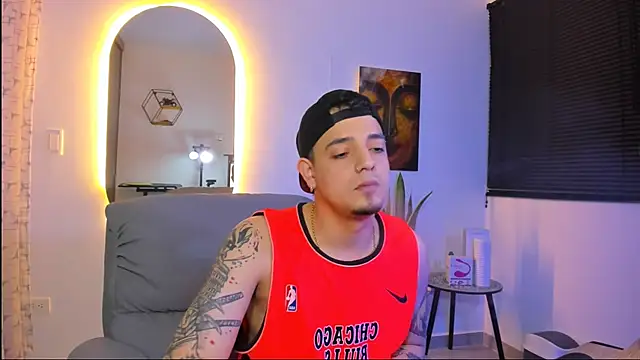 alejandro calderon1 online show from 25, 2, 2026