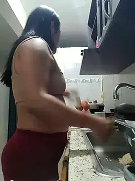 Hannah-grace online show from 20, 12, 2024