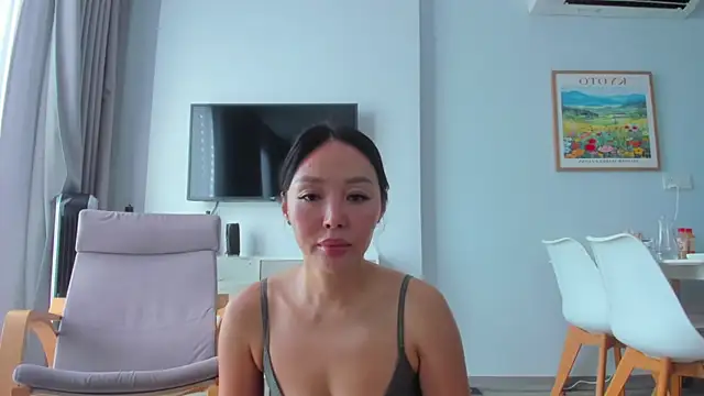 keiko hot online show from 1, 12, 2025