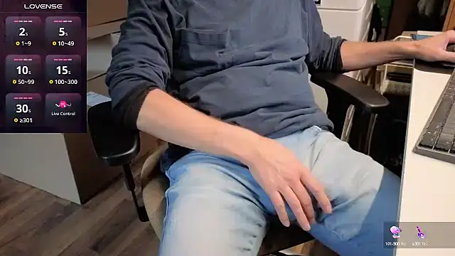 Snapshot of jan_martin chatting on 10, 10, 2025 jan martin online show from 10, 10, 2025