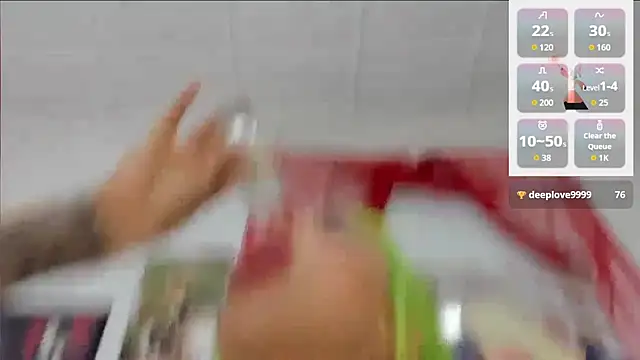 sophia dirty online show from 4, 4, 2026