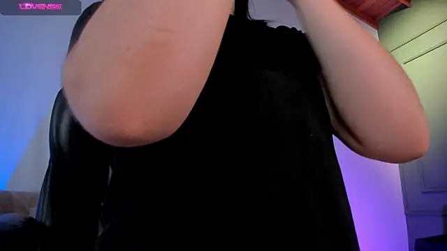 JennaOlsonX online show from 5, 2, 2025