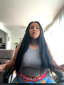 MeghanXO online show from 11, 10, 2025