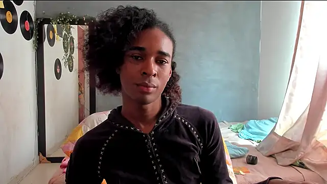 CocoChannelll online show from 28, 1, 2025