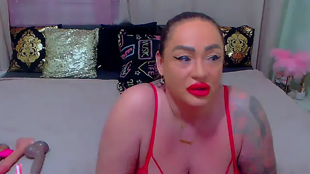 BustyVicky online show from 6, 12, 2024