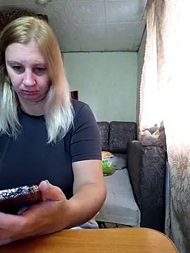 BustyBlond online show from 10, 10, 2025