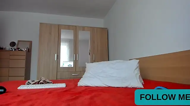 Snapshot of wildalissa chatting on 25, 10, 2025 wildalissa online show from 25, 10, 2025