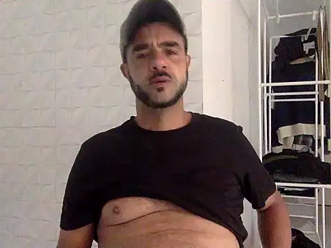 SMOKERBEASTBR online show from 9, 3, 2026