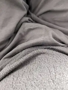 Snapshot of Elixire1 chatting on 18, 9, 2025 Elixire1 online show from 18, 9, 2025