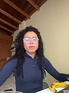 Snapshot of GabriSaenz chatting on 26, 3, 2026 GabriSaenz online show from 26, 3, 2026