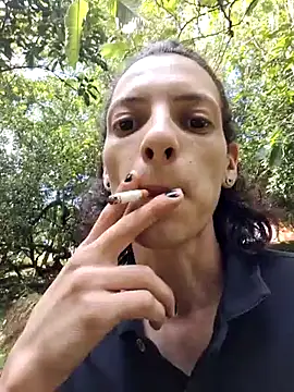 Snapshot of omar_alurba chatting on 20, 10, 2025 omar alurba online show from 20, 10, 2025