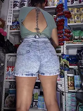 sammyqueenx21 online show from 5, 2, 2025