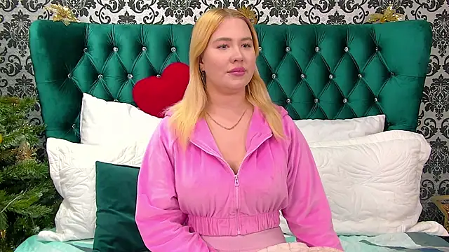 LunaHouston online show from 14, 12, 2025