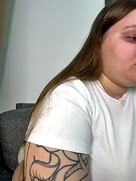 perfect sweety girl online show from 19, 10, 2025