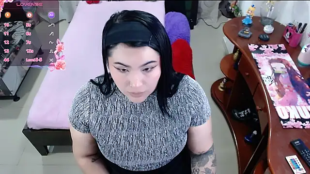 lufek23 online show from 4, 12, 2024