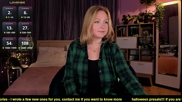 Snapshot of Lazy_Lady chatting on 17, 10, 2025 Lazy Lady online show from 17, 10, 2025