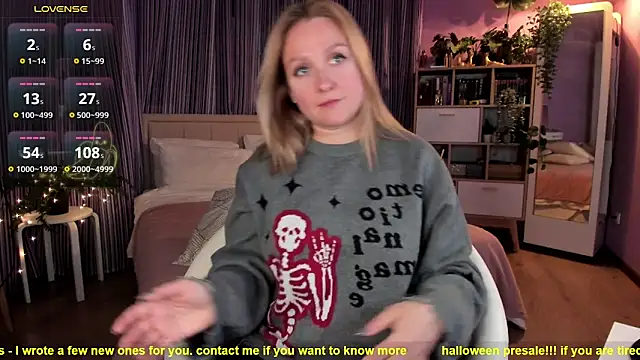 Snapshot of Lazy_Lady chatting on 26, 10, 2025 Lazy Lady online show from 26, 10, 2025