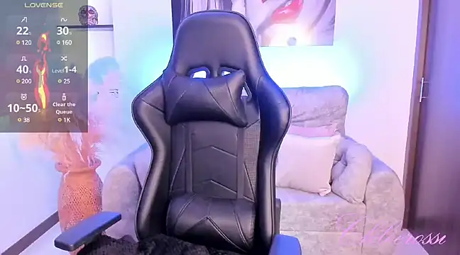 Snapshot of chloerossi chatting on 13, 12, 2024 chloerossi online show from 13, 12, 2024