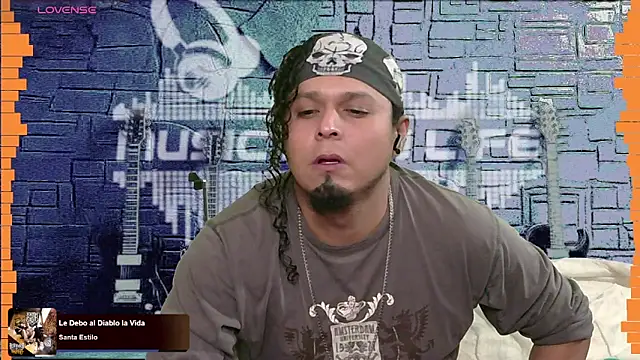 chino roz online show from 29, 12, 2024