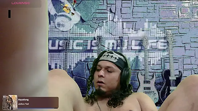 chino roz online show from 2, 1, 2025