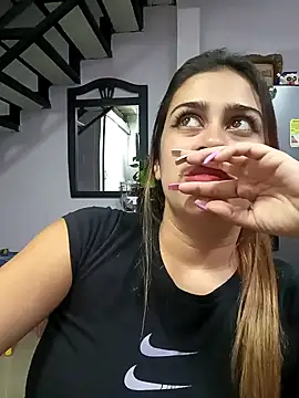 Latina sexy1 online show from 29, 1, 2025