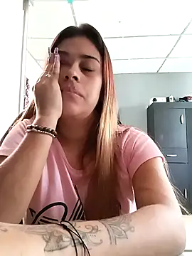 Latina sexy1 online show from 13, 2, 2025