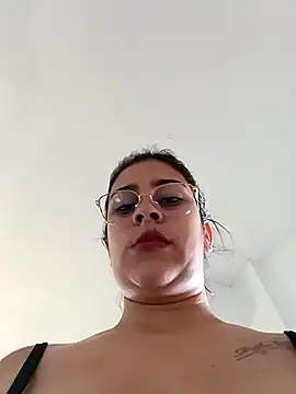 Latina sexy1 online show from 14, 2, 2025