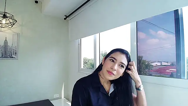 Sassy--Girl online show from 11, 11, 2025