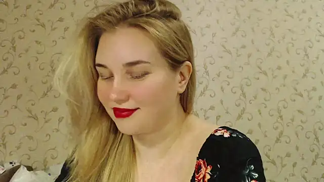 mmmPinUpGirl online show from 8, 9, 2025