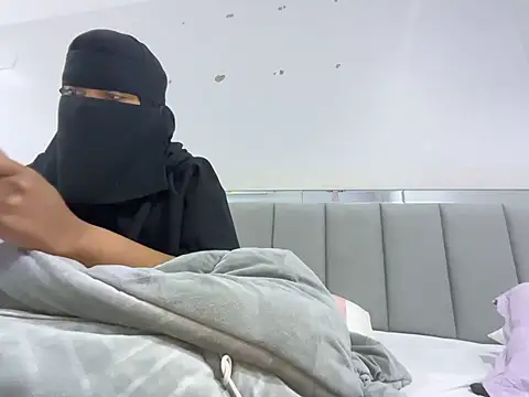 Snapshot of Submissive_Arab chatting on 12, 2, 2025 Submissive Arab online show from 12, 2, 2025