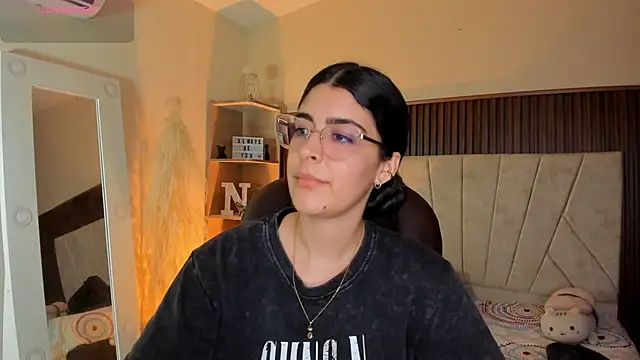 Snapshot of _Niah_ chatting on 13, 1, 2026 Niah online show from 13, 1, 2026