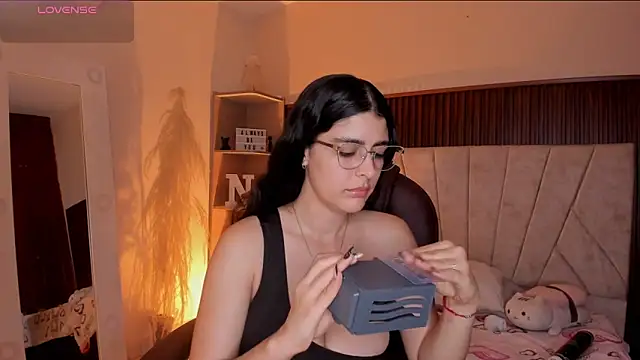 Snapshot of _Niah_ chatting on 18, 1, 2026 Niah online show from 18, 1, 2026