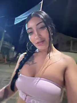 Snapshot of Kathy_bella18 chatting on 12, 11, 2025 Kathy bella18 online show from 12, 11, 2025