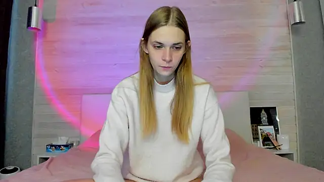 Snapshot of molly_hunt_ chatting on 18, 11, 2025 molly hunt online show from 18, 11, 2025