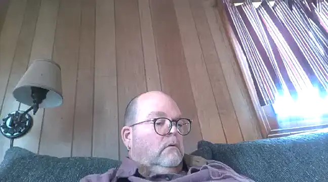 Snapshot of mrwizard4570 chatting on 12, 12, 2024 mrwizard4570 online show from 12, 12, 2024